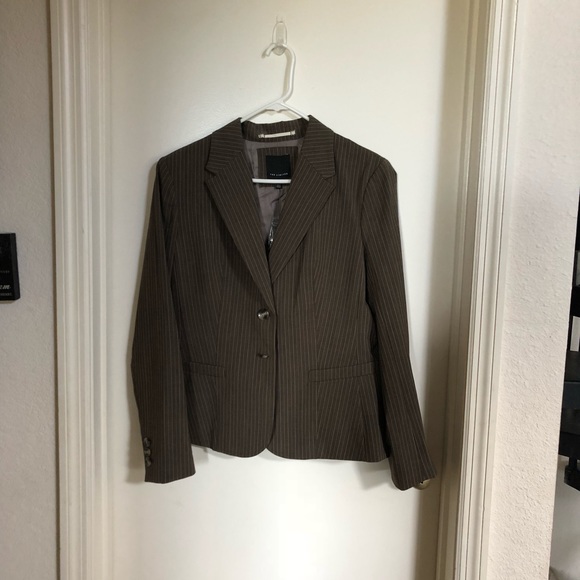 Like new -Limited Brown Pinstriped Slacks Cassidy Fit - Picture 6 of 6